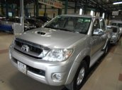 Bán Toyota Hilux SX 2009 xe cá nhân BSTP, xe trang bị tiện nghi mua về sử dụng ngay