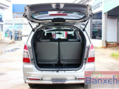 Bán xe Toyota Innova E 2.0MT, màu bạc, số sàn, sản xuất năm 2012, lắp ráp trong nước