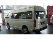 Bán xe ô tô Toyota Hiace, giảm giá 50 triệu PK + 7 món