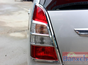 Bán xe Toyota Innova E 2.0MT, màu bạc, số sàn, sản xuất năm 2012, lắp ráp trong nước