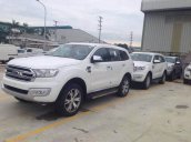 Ford Ninh Bình cần bán xe Ford Everest model 2018 giá cạnh tranh, trả góp 80% tại Ninh Bình