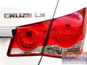 Chevrolet Cruze LS 1.6MT, màu trắng, số sàn, sản xuất năm 2011, lắp ráp trong nước cần bán giá 422 tr