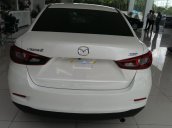 Bán Mazda 2 sản xuất 2015, màu trắng, xe nhập