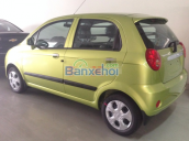 Bán ô tô Chevrolet Spark, màu xanh, trong nước, đại lý bán