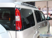 Bán xe Ford Everest đời 2014, màu bạc, chính chủ