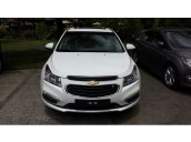 Xe Chevrolet Cruze đời 2015, màu trắng, xe nhập, 572 triệu cần bán