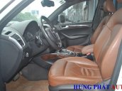 Hưng Phát Auto bán xe Audi Q5 2.0T Quattro 2010 màu trắng nội thất da bò sang trọng