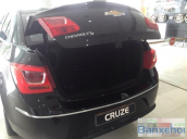 Bán Chevrolet Cruze 2015, màu đen, giá 572tr xe đẹp