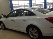 Xe Chevrolet Cruze đời 2015, màu trắng, xe nhập, 572 triệu cần bán