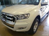 Giao luôn Ford Ranger 2.2 XLT model 2017, đủ màu, tặng nắp, lót thùng chính hãng, liên hệ: 0945103989 nhận giá tốt nhất