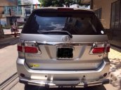 Cần bán lại xe Toyota Fortuner đời 2009, màu bạc, nhập khẩu, ít sử dụng, giá tốt