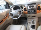 Toyotota Innova G 2010, mầu bạc, số tự động