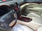 Bán xe Lexus LS600HL Hybrid 2009 màu xanh ngọc nội thất kem cực kỳ sang trọng, xe 4 chỗ có ghế vip Massage