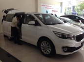 Cần bán Kia Sedona đời 2015, màu trắng, nhập khẩu nguyên chiếc, giá tốt