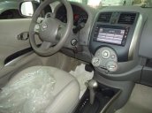 Bán xe Nissan Sunny XV sản xuất 2015, màu trắng, nhập khẩu nguyên chiếc