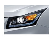 Chevrolet Giải Phóng bán xe Cruze mới ưu đãi lớn - gói quà tặng phụ kiện lớn