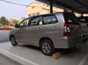 Bán xe Toyota Innova sản xuất 2015, giá tốt xe đẹp