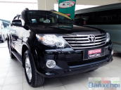 Xe Toyota Fortuner sản xuất 2013, màu đen cần bán