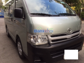 Chính chủ cần bán Toyota Hiace đời 2011, giá chỉ 615 triệu