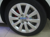 Cần bán Audi A4 đời 2010, màu trắng, nhập khẩu nguyên chiếc