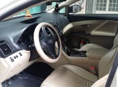 Bán Toyota Venza 2.7 L sản xuất năm 2009 màu trắng nội thất kem xe đẹp