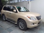 Lexus LX570. Full option không thiếu gì cả kể cả tủ lạnh cần bán