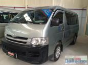 Toyota Hiace đời 2010, giá 620tr cần bán