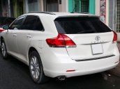 Bán Toyota Venza 2.7 L sản xuất năm 2009 màu trắng nội thất kem xe đẹp