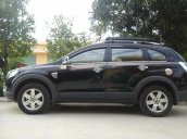 Gia đình cần bán xe Captiva MAXX LT sản xuất và đăng ký 2010, màu đen, số tay