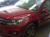 Cần bán gấp Volkswagen Tiguan LE đời 2012, màu đỏ, nhập khẩu chính hãng, giá 960tr