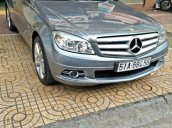 Mercedes C200, dòng Avangarde, màu bạc, đời 2008 cần bán