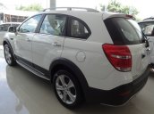 Xe Chevrolet Captiva sản xuất 2015, màu trắng, nhập khẩu chính hãng