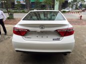 Bán Camry 2.5 XSE 2015 nhập Mỹ (bản đặc biệt) xe màu trắng, nội thất kem, mới 100%