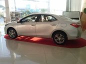 Bán xe ô tô Toyota Altis 1.8V giảm giá 50 triệu PK + 8 món