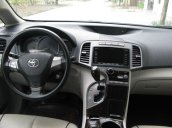 Bán Toyota Venza, động cơ I4 VVT-iV2.7, màu bạc, nhập khẩu Mỹ, số tự động 6 cấp