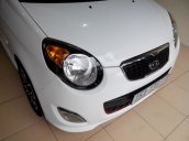 Cần bán xe Kia Morning đời 2010, màu trắng, nhập khẩu nguyên chiếc