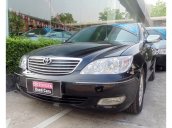 Cần bán Toyota Camry năm 2002, màu đen, nhập khẩu nguyên chiếc