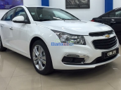 Bán xe Chevrolet Cruze đời 2015, màu trắng