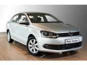 Bán xe Volkswagen Polo sản xuất 2015, màu bạc, xe nhập, giá tốt gọi ngay 0901941899