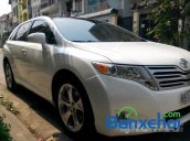 Cần bán lại xe Toyota Venza 3.5l AT đời 2009, màu trắng