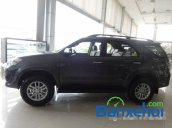 Bán Toyota Fortuner V4X2 đời 2015, màu đen, nhập khẩu nguyên chiếc