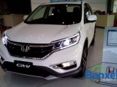 Cần bán Honda CR V 2.4AT đời 2015, màu trắng