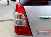 Bán xe Toyota Innova E 2.0MT, màu bạc, số sàn, sản xuất năm 2013, lắp ráp trong nước