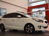 Bán Kia Rondo số tự động đời 2017, trả góp 90% giá trị xe