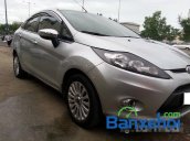 Bán Ford Fiesta 1.6L đời 2011, màu bạc, giá 450tr