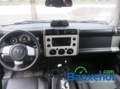 Cần bán lại xe Toyota Fj cruiser đời 2011, màu đen chính chủ