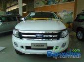 Bán ô tô Ford Ranger XLT 2.2L 4X4 MT đời 2015, màu trắng