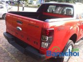 Cần bán lại xe Ford Ranger Wildtrack 3.2 đời 2015, màu đỏ đã đi 2000 km, giá 828tr