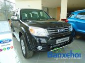 Bán xe Ford Everest XLT 2.5L 4x2 AT đời 2015, màu đen  