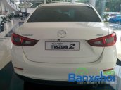 Cần bán Mazda 2 sản xuất 2015, màu trắng, liên hệ 0935401939